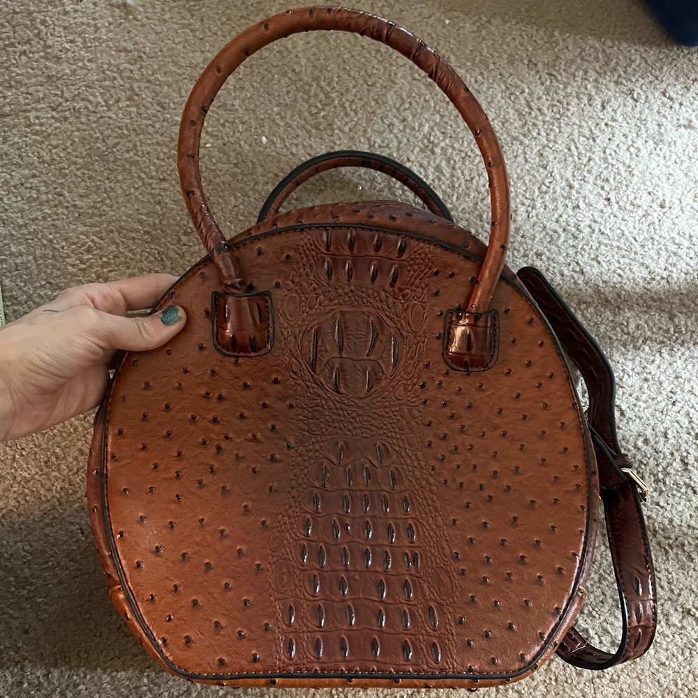 Large Circle Purse